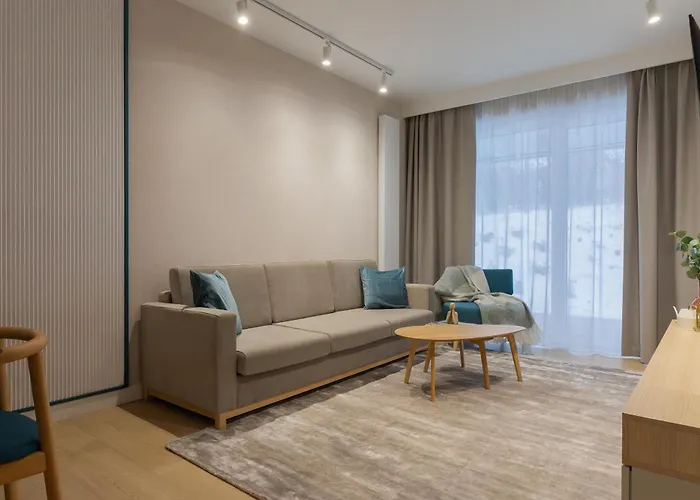 Glow - Remedium Przy Gumed, Aniolki Lägenhet