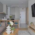 Glow - Remedium Przy Gumed, Aniolki Appartement