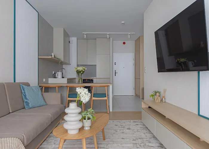 Glow - Remedium Przy Gumed, Aniolki Lägenhet